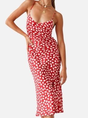 HELLO MOLLY - Happy Honeymoon Red midi dress